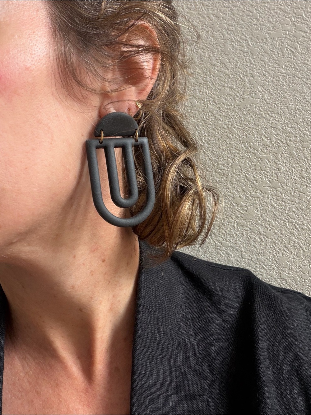 Contemporary Matte Black Geometric Drop Earrings - Women Jewelry
